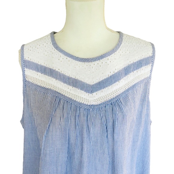 Democracy Blue & White Striped Tank Top With Eyelet Detail. Size 2X - Picture 2 of 8